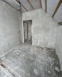 ������ 2 ����������� ������� � ������� �� 5 �����, 130 ��. �, 4 ������, �� ���. ������� ���� 8