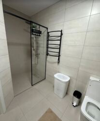 Продаж 3 поверхового будинку з гаражем і ділянкою на 5 соток, 220 кв. м, 4 кімнати. Відмінний стан. фото 9 Продаж 3 поверхового будинку з гаражем і ділянкою на 5 соток, 220 кв. м, 4 кімнати. Відмінний стан. фото 9