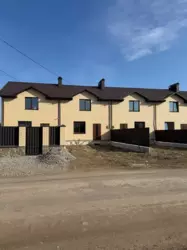 Продам таунхаус від власника пров.Весняний - 105 м2 фото 11 Продам таунхаус від власника пров.Весняний - 105 м2 фото 11