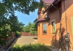 Продається 2-х поверховий будинок ремонт, техніка. Площа 150 кв.м. фото 3 Продається 2-х поверховий будинок ремонт, техніка. Площа 150 кв.м. фото 3