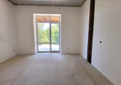 Продаэться 2-х поверховий житловий будинок р-н Пятничани фото 13 Продаэться 2-х поверховий житловий будинок р-н Пятничани фото 13