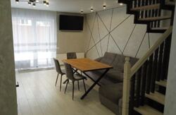 ������ 2 ����������� ��������� � ������� �� 1.3 �����, 106 ��. �, 4 ������, �� ����. �������� ���� 1