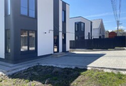 Продається 2-х поверховий новий будинок р-н Пятничани фото 2 Продається 2-х поверховий новий будинок р-н Пятничани фото 2