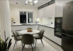 Продається сучасний будинок, 95 кв.м. Ремонт, техніка, меблі. р-н Академічний фото 1 Продається сучасний будинок, 95 кв.м. Ремонт, техніка, меблі. р-н Академічний фото 1