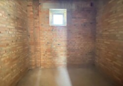 Продається 2-х поверховий будинок, без ремонту. Р-н Пятничани. фото 11 Продається 2-х поверховий будинок, без ремонту. Р-н Пятничани. фото 11