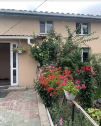 Продаж частини будинку на вул. Бучми, 6 кімнат фото 2 Продаж частини будинку на вул. Бучми, 6 кімнат фото 2