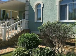 Продаж 2 поверхового будинку з ділянкою на 10 соток, 307 кв. м, 4 кімнати. Гніванське шосе. фото 2 Продаж 2 поверхового будинку з ділянкою на 10 соток, 307 кв. м, 4 кімнати. Гніванське шосе. фото 2