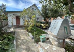 Продаж 2 поверхового будинку з ділянкою на 8 соток, 120 кв. м, 4 кімнати фото 1 Продаж 2 поверхового будинку з ділянкою на 8 соток, 120 кв. м, 4 кімнати фото 1