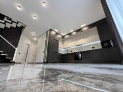 Продаж Таунхаусу Свіжий Ремонт, Всі Комунікації 105м2 фото 1 Продаж Таунхаусу Свіжий Ремонт, Всі Комунікації 105м2 фото 1