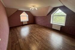 Продаж 2 поверхового будинку з ділянкою на 5 соток, 217.7 кв. м, 4 кімнати фото 3 Продаж 2 поверхового будинку з ділянкою на 5 соток, 217.7 кв. м, 4 кімнати фото 3