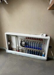 Продаж 2х поверхового таунхауса площею 97кв.м. з ділянкою, без ремонту. фото 5 Продаж 2х поверхового таунхауса площею 97кв.м. з ділянкою, без ремонту. фото 5