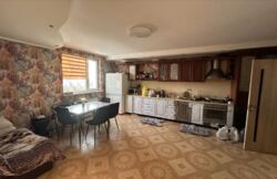 Продаж 2 поверхового будинку з ділянкою на 4 сотки, 202 кв. м, 4 кімнати, на вул. Аграрна фото 15 Продаж 2 поверхового будинку з ділянкою на 4 сотки, 202 кв. м, 4 кімнати, на вул. Аграрна фото 15