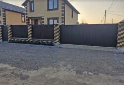 Продаж 2 поверхового будинку бесідка і ділянкою на 4 сотки, 120 кв. м, 4 кімнати, на 2-й пров. Дружби фото 1 Продаж 2 поверхового будинку бесідка і ділянкою на 4 сотки, 120 кв. м, 4 кімнати, на 2-й пров. Дружби фото 1