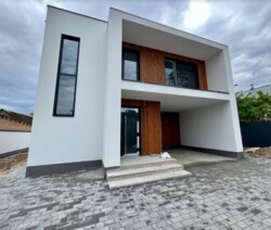 Продається 2 поверховий будинок з ділянкою на 6 соток, 150 кв. м Ленінський район фото 3 Продається 2 поверховий будинок з ділянкою на 6 соток, 150 кв. м Ленінський район фото 3