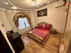 Продається житловий будинок 2 поверхи, 250 кв.м. Гарний стан. фото 2 Продається житловий будинок 2 поверхи, 250 кв.м. Гарний стан. фото 2