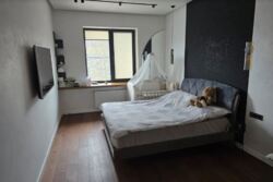 ������ 2 ����������� ������� � �������� � ������� �� 1000 �����, 325 ��. �, 4 ������, �� ���. ����� ���� 18