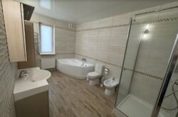 Продаж 1 поверхового будинку з ділянкою на 4.5 сотки, 205 кв. м, 3 кімнати фото 4 Продаж 1 поверхового будинку з ділянкою на 4.5 сотки, 205 кв. м, 3 кімнати фото 4