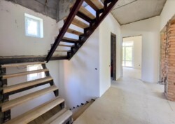 Продаэться 2-х поверховий житловий будинок р-н Пятничани фото 15 Продаэться 2-х поверховий житловий будинок р-н Пятничани фото 15