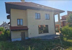 Продається 3-х поверховий будинок, без ремонту, Гніванське шосе. Площа 415 кв.м. фото 4 Продається 3-х поверховий будинок, без ремонту, Гніванське шосе. Площа 415 кв.м. фото 4