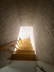 Пропонується до продажу затишний 2-поверховий будинок площею 80 м² у спокійному та комфортному районі Старого міста. Локація тиха, житлова, поруч усі необхідні об’єкти інфраструктури. фото 4 Пропонується до продажу затишний 2-поверховий будинок площею 80 м² у спокійному та комфортному районі Старого міста. Локація тиха, житлова, поруч усі необхідні об’єкти інфраструктури. фото 4