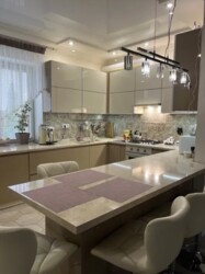 Продається житловий будинок 220 кв.м. 2 поверхи. с. Зарванці. фото 6 Продається житловий будинок 220 кв.м. 2 поверхи. с. Зарванці. фото 6