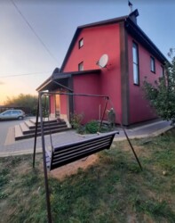 Продаж 2 поверхового будинку з балконом і ділянкою на 7 соток, 213 кв. м, 4 кімнати, на вул. Подільська фото 10 Продаж 2 поверхового будинку з балконом і ділянкою на 7 соток, 213 кв. м, 4 кімнати, на вул. Подільська фото 10