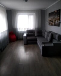  2-   6 , 270 .. -    7