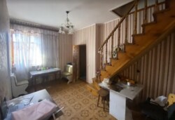  2-   130 .. . .    7