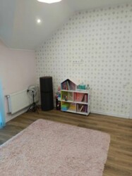 Продається розкішний танхаус з ремонтом. 121 кв. м. площа. с. Пирогово. Все сучасне якісне. фото 17 Продається розкішний танхаус з ремонтом. 121 кв. м. площа. с. Пирогово. Все сучасне якісне. фото 17