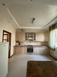 ��������� 2-� ���������� �������, 215 ��.�. ������������� ����� ���� 10