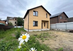 Продається 2-х поверховий будинок, 120 кв.м. с. Пирогово. фото 2 Продається 2-х поверховий будинок, 120 кв.м. с. Пирогово. фото 2