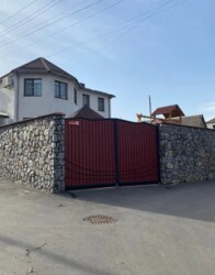 Продається гарний 2-х поверховий будинок, 258 кв.м. Все є, гарний ремонт фото 1 Продається гарний 2-х поверховий будинок, 258 кв.м. Все є, гарний ремонт фото 1