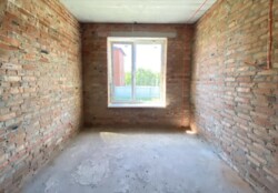 Продається 2-х поверховий будинок, без ремонту. Р-н Пятничани. фото 15 Продається 2-х поверховий будинок, без ремонту. Р-н Пятничани. фото 15