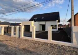 Продається 2-х поверховий будинок, Старе місто, без внутрішніх робіт фото 2 Продається 2-х поверховий будинок, Старе місто, без внутрішніх робіт фото 2