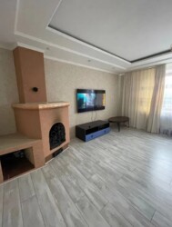 Продається 3-х поверховий будинок 250 кв.м. Старе місто. Реонт фото 3 Продається 3-х поверховий будинок 250 кв.м. Старе місто. Реонт фото 3