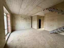 Продам таунхаус від власника пров.Весняний - 105 м2 фото 3 Продам таунхаус від власника пров.Весняний - 105 м2 фото 3