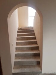  2-  . 232 . - '.  ,     10