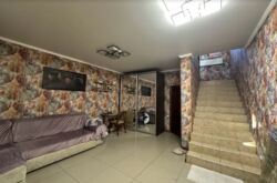 Продаж 2 поверхового будинку з ділянкою на 4 сотки, 202 кв. м, 4 кімнати, на вул. Аграрна фото 8 Продаж 2 поверхового будинку з ділянкою на 4 сотки, 202 кв. м, 4 кімнати, на вул. Аграрна фото 8