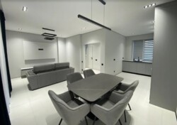 Продається таунхаус площею 90 кв.м. зроблений сучасний ремонт з дизайнерським проектом. фото 4 Продається таунхаус площею 90 кв.м. зроблений сучасний ремонт з дизайнерським проектом. фото 4