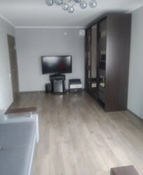  2-   6 , 270 .. -    8