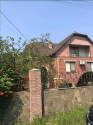 Продается кирпичный дом с новым ремонтом мебелью и быт. техникой. фото 1 Продается кирпичный дом с новым ремонтом мебелью и быт. техникой. фото 1