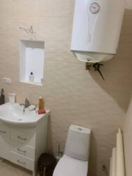 Продажа двух капитальных домов на одном участке , после капитального ремонта , в мрн.Химик! фото 13 Продажа двух капитальных домов на одном участке , после капитального ремонта , в мрн.Химик! фото 13