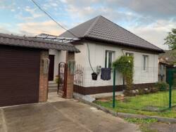 Продажа двух капитальных домов на одном участке , после капитального ремонта , в мрн.Химик! фото 1 Продажа двух капитальных домов на одном участке , после капитального ремонта , в мрн.Химик! фото 1