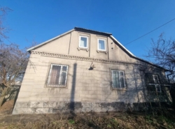 Продам 2-х этажный дом ост. Чапаева фото 1 Продам 2-х этажный дом ост. Чапаева фото 1