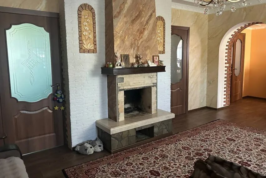 Продаж будинку вул. Семена Сапуна (Донська, р-н Баранівки) фото 1 Продаж будинку вул. Семена Сапуна (Донська, р-н Баранівки) фото 1