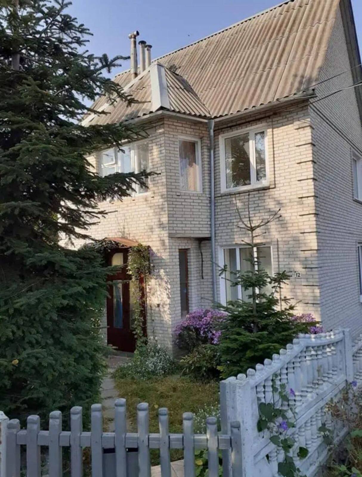 Продаж 2поверхового будинку вул. Ярошівська (р-н Шишкарівської) фото 1 Продаж 2поверхового будинку вул. Ярошівська (р-н Шишкарівської) фото 1