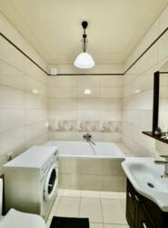 Продаж окремого будинку вул. Я.Мудрого (ЦЕНТР) фото 3 Продаж окремого будинку вул. Я.Мудрого (ЦЕНТР) фото 3