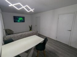 Продаж частини будинку вул. Василя Чаговця (р-н Хіммістечка) фото 5 Продаж частини будинку вул. Василя Чаговця (р-н Хіммістечка) фото 5