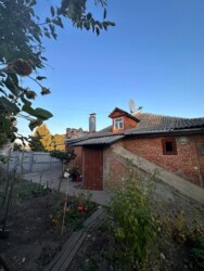 Продаж половини будинку р-н Роменської (недалеко від монастиря) фото 10 Продаж половини будинку р-н Роменської (недалеко від монастиря) фото 10