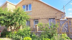 Продаж будинку вул. Кримська (р-н Баранівка) фото 2 Продаж будинку вул. Кримська (р-н Баранівка) фото 2